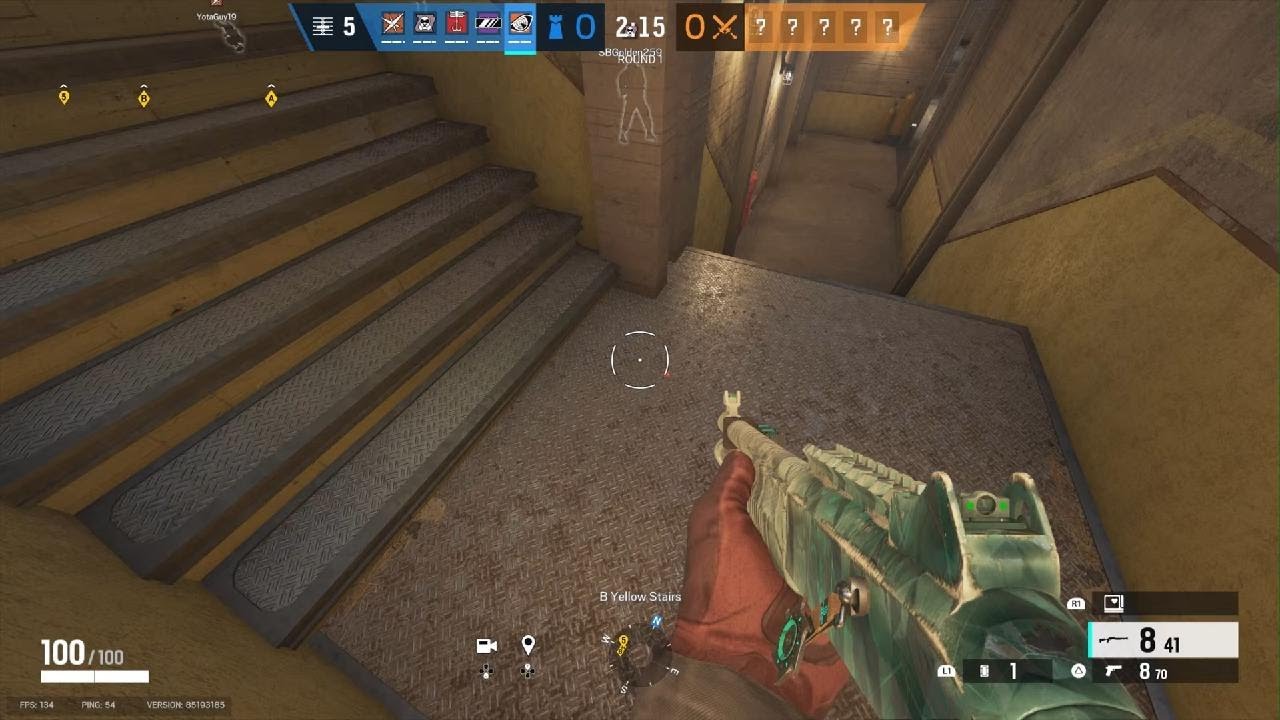 Trapper Attacker R6 ManBat Saves The Trapper in R6 - YouTube
