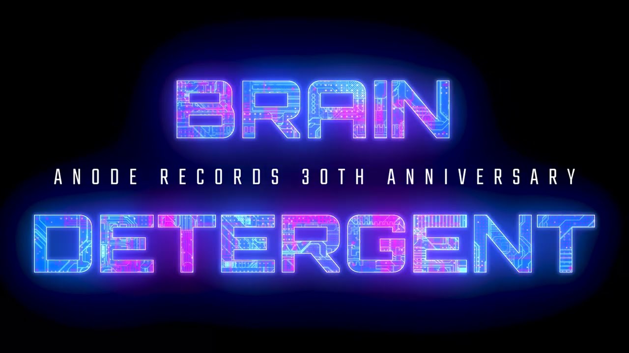 Robert 2.0 Interview with Brain Deterngent on the eve of his return to the stage.