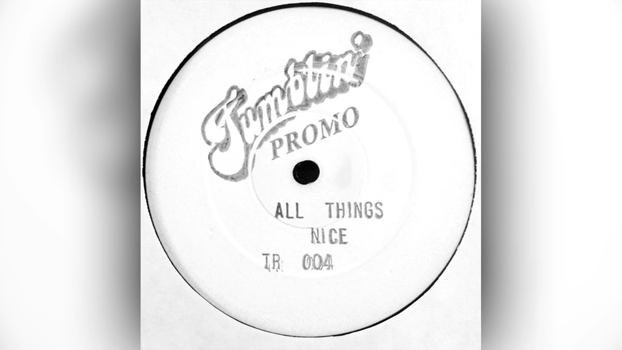 all things nice - post chaise (high quality)