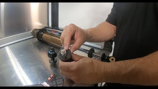 How to setup your shocks (rideheight, crossovers and adjusters)  Shock Therapy LIVE.