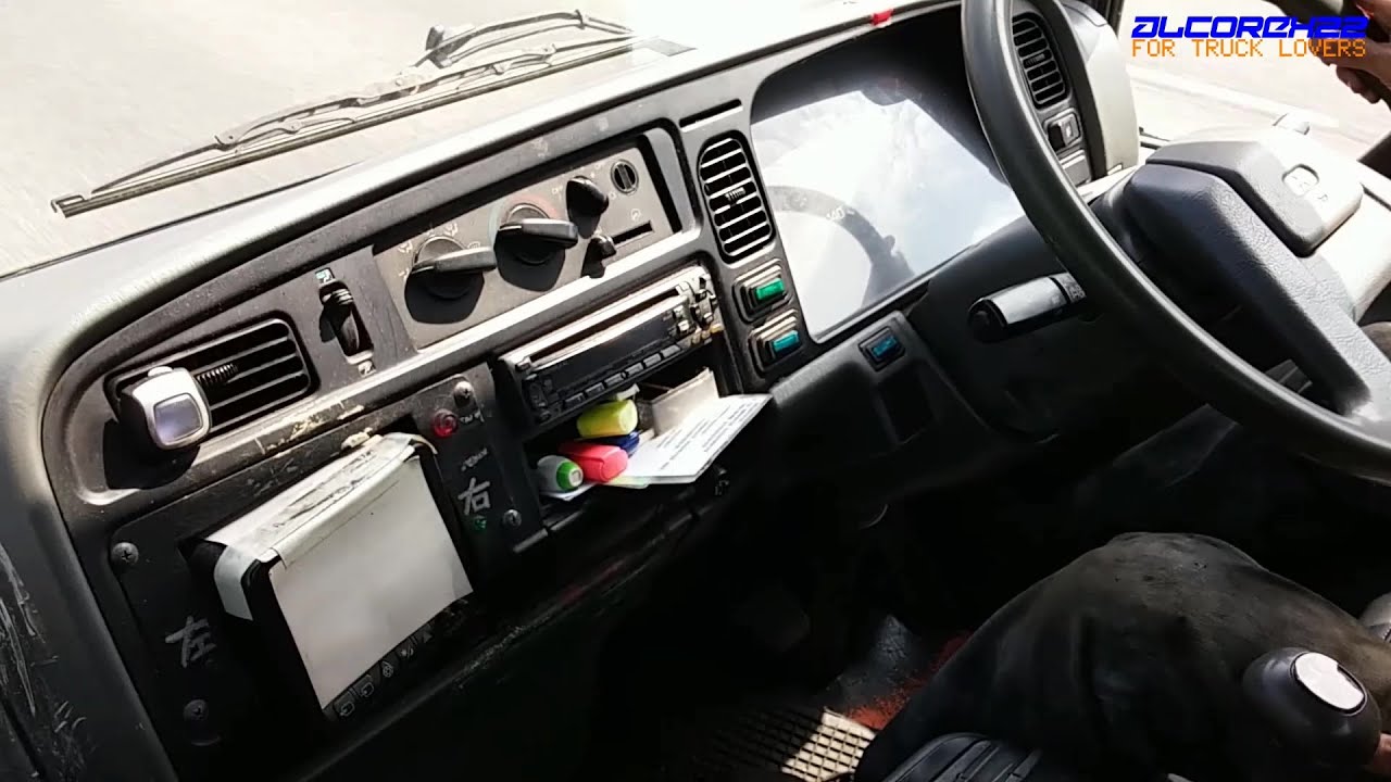 1997 Mitsubishi Fuso Canter(Fighter Mignon) FH211 Driving Scene