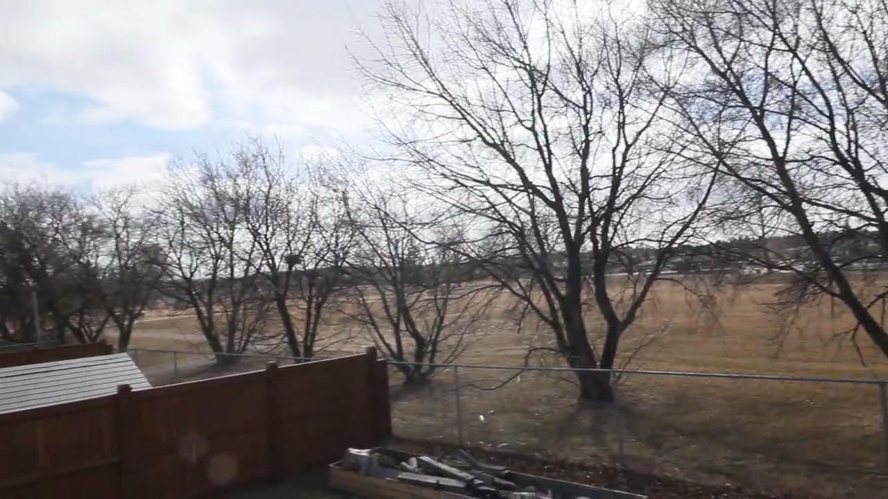 Sylvan Lake house for sale by Real Estate under $380K