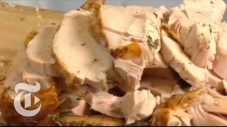 Carving a Thanksgiving Turkey | The New York Times