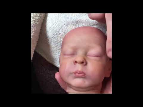 Preemie Skin Tones Reborning Tutorial: Step 12, Facial Details