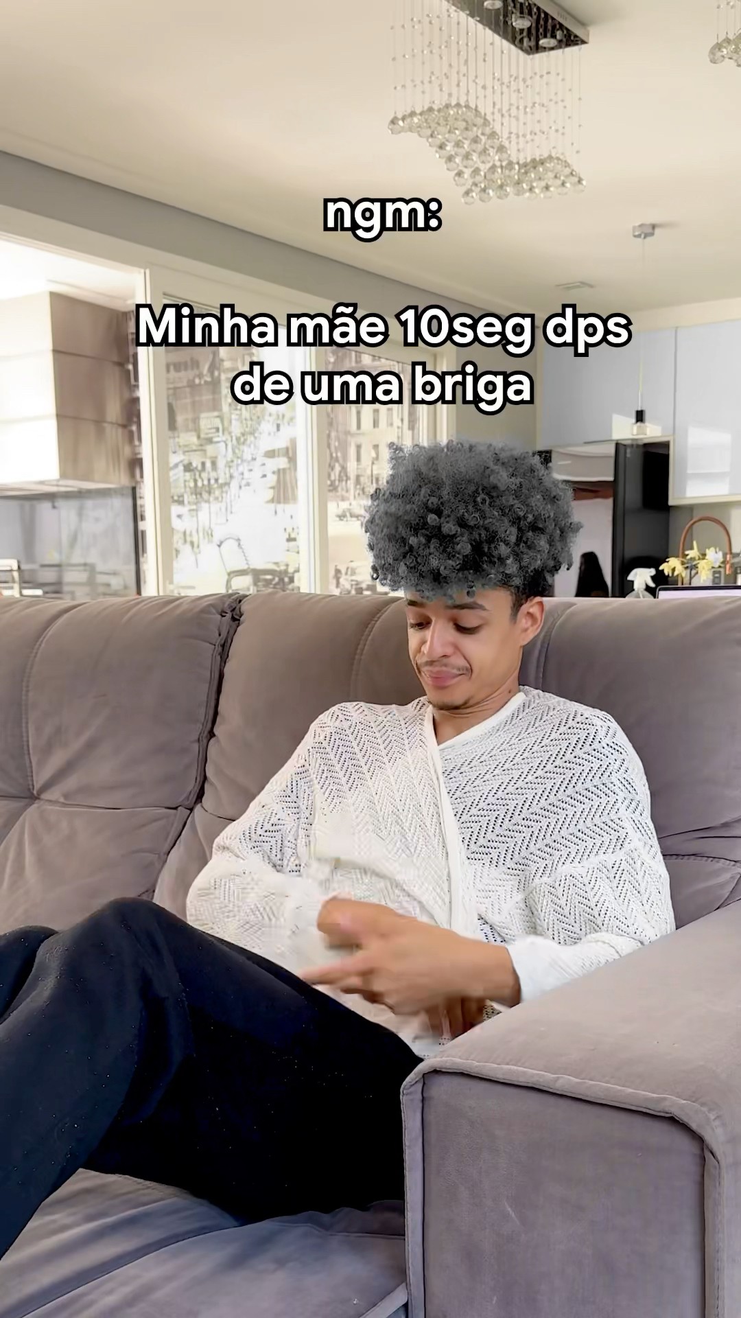 QUANDO SUA MÃE BRIGA COM VOCÊ