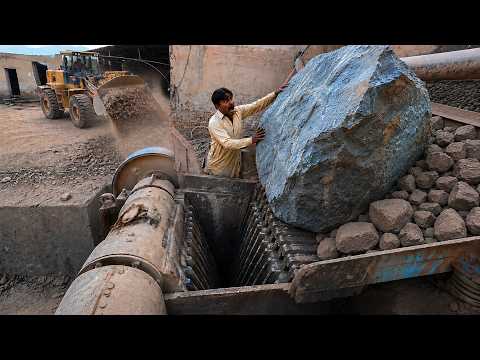 ⚠️ INSANE DESTRUCTION: Extreme Hard Rock vs. Giant Jaw Crusher! ⚠️Will it EXPLODE? 🧨#rockcrushing