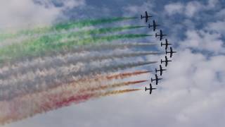 Frecce Tricolori finale   Luciano Pavarotti: Nessun Dorma (Airpower Zeltweg 2016)