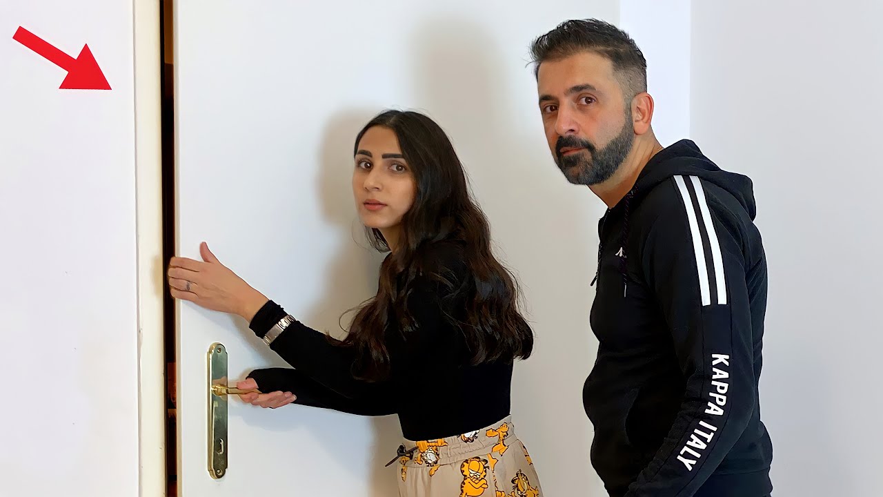 فتحنا الغرفة السرية في بيتنا !! YouTube فتحنا الغرفة السرية في بيتنا !! YouTube