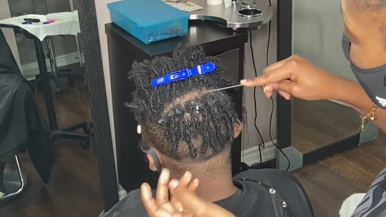 Dread Maintenance | How to Lock Up Roots for Neat Locs