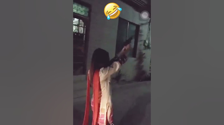 Pakistan Girls || firing || 2018 funny video || Street Fire|| Lahorie || Fring in street|| Lahore||