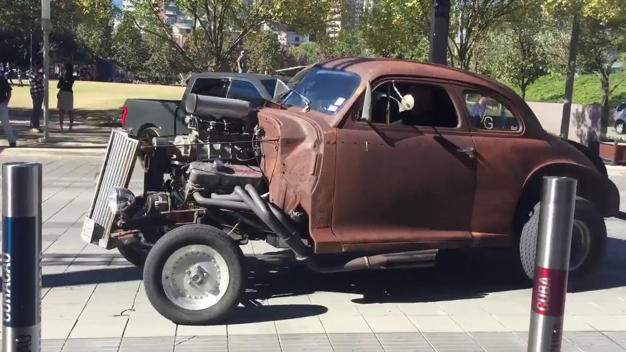 Fenderless Gasser Dirtbag Brent video'd at Houston Autorama 2018 YouTube