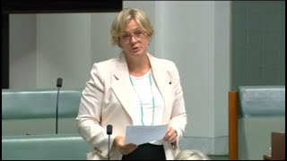 Zali Steggall asks PM if the government will stop funding and approving fossil fuel projects