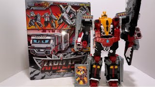 BONKERS Metal cardbots Savannard review! Multi animal mode robot car transporter! Not transformers