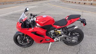 Ducati Panigale V2 (2025):  1st impressions