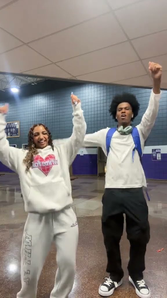 Roman \u0026 Icy wicy ??? #dance #jesuslovesyou #fypシ゚ #100k (icy is not in wto !