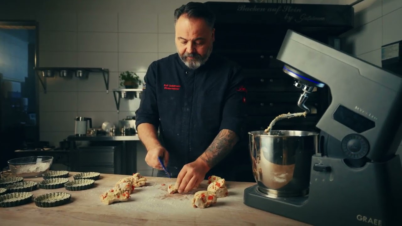 Backe mit der GRAEF MYestro ein Dreikäsebrot