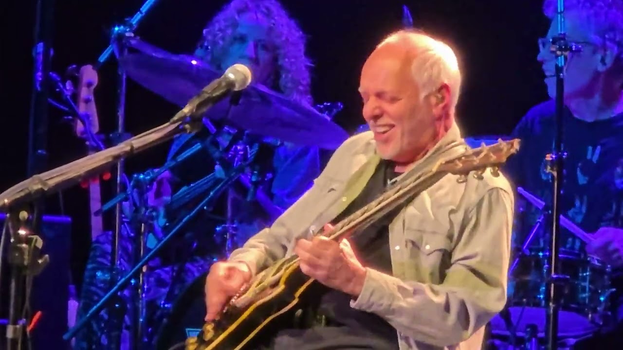 Peter Frampton - Lines on My Face live in Phoenix, AZ 2025
