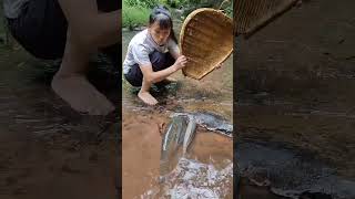 Ice ke Niche Zinda Machhli 😱 | Amazing Fishing