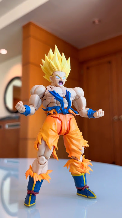 SHF Legendary Super Saiyan Goku 🔥 #actionfigures #goku #dragonball