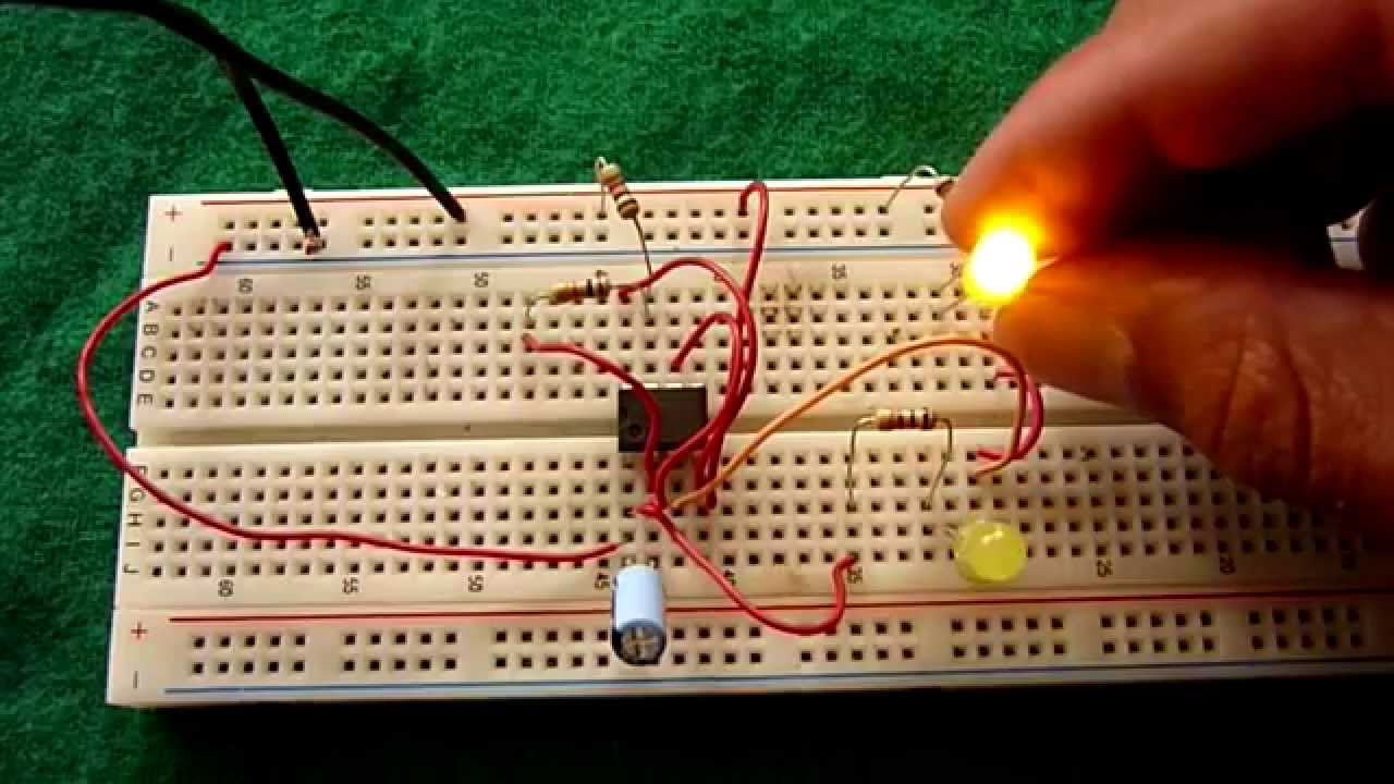 científico hará avión Circuito Intermitente Para LEDs (Fácil De Hacer) - YouTube