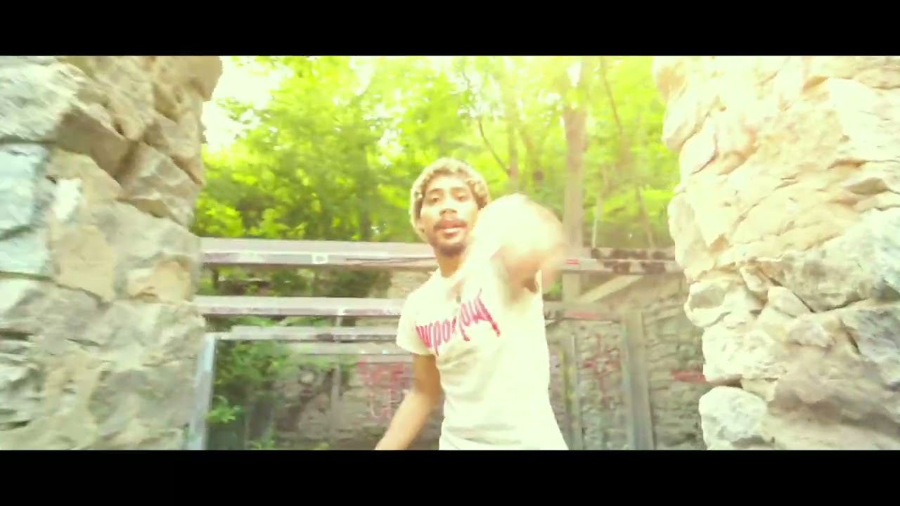 Obejrzyj Dev Gajan - Sunlight (Official Video) w YouTube Obejrzyj Dev Gajan - Sunlight (Official Video) w YouTube