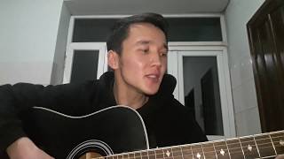 Кыргыз гитарист Эрлан-\