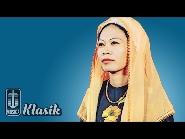 H. Nur Asiah Djamil - Album Pengajian Al Qur'anul Karim | Audio HQ class=
