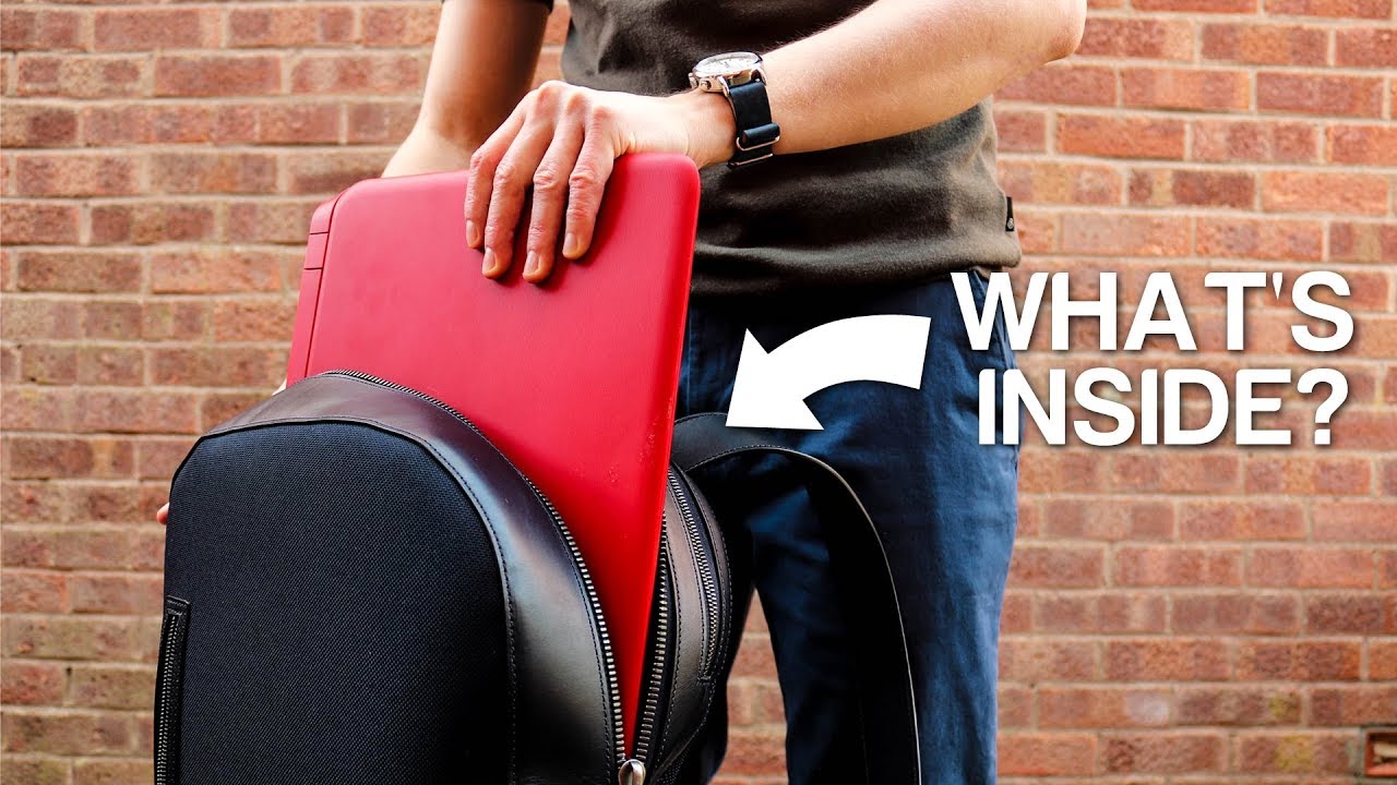 What's In My Backpack? | 10 Men's Everyday Essentials You Should Try