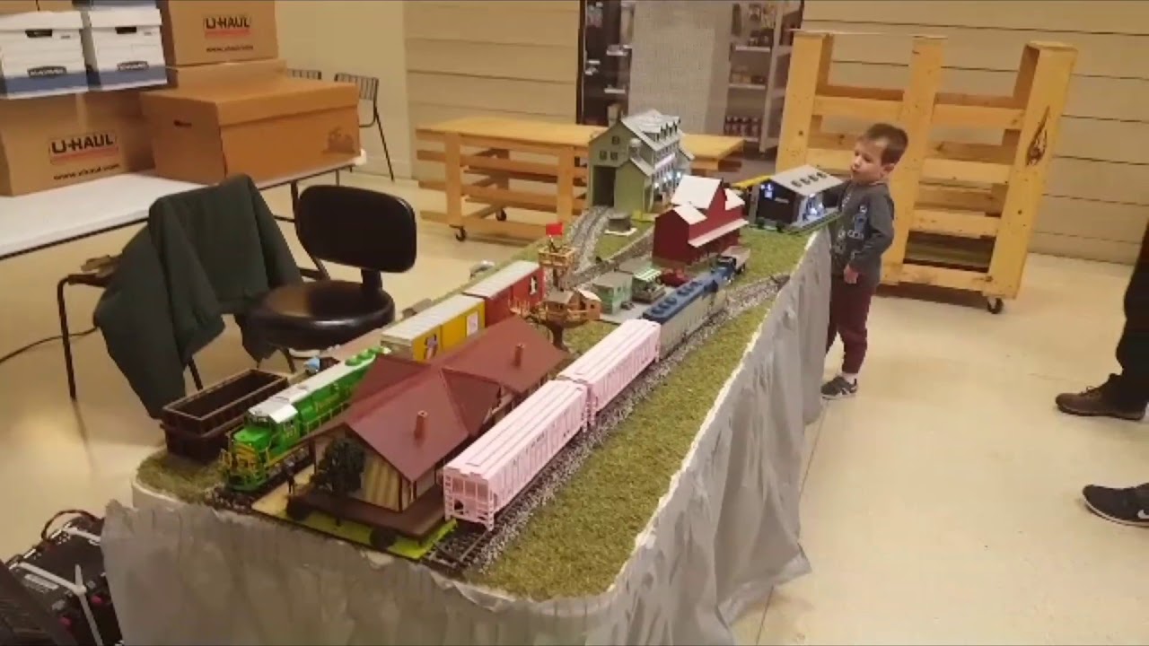 2) Urbana IL Train Show 2018 YouTube
