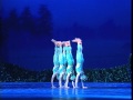 Chinese Swan Lake: "The four little swans turned into four small frogs"