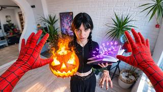 WEDNESDAY TRIES TO CAST A SPELL ON SPIDER-MAN! (CRAZY Halloween Parkour POV)@Lina-Time