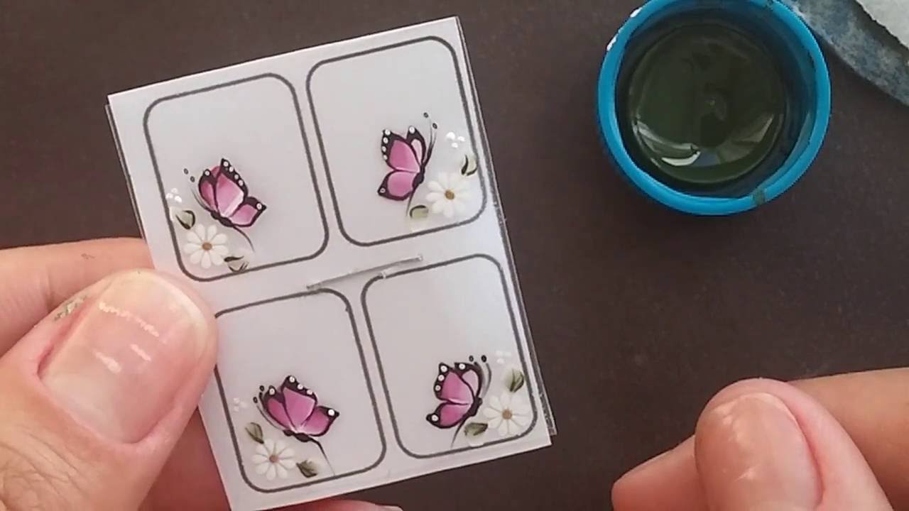 Passo a Passo margarida com borboleta de 3 asas (Elaine Souza)