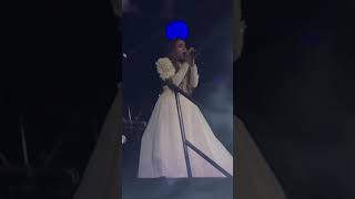 Danna Paola - Teatro Metropolitan 20/06/19 - Dos extraños