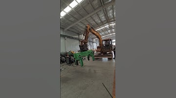 Pole clamps for poles, wood clamps, cement loading and unloading, fully automatic clamps