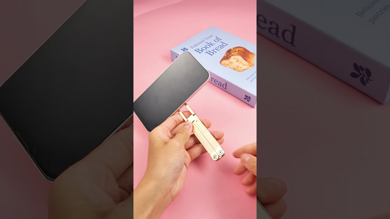 Satisfying Magnetic Clicks 💕 LUMIPIA Lollipop Phone Stand in Pink Vibes