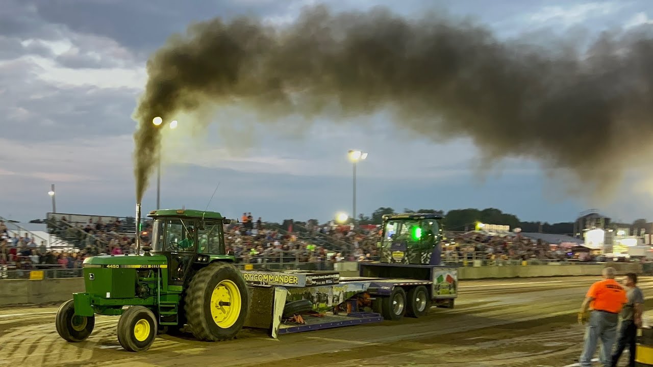 14,000 lb John Deere 4450 3000 rpm tractor pull Washington county fair
