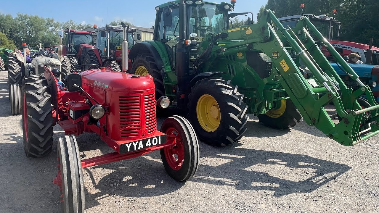 Glastonbury Tractor Run 2025 with added steam Roller bonus at the end