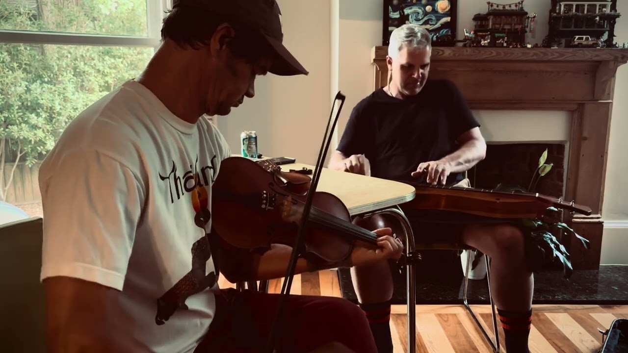 :: "Queen of France" | fiddle & dulcimer | Hamblen collection of old-time tunes ::