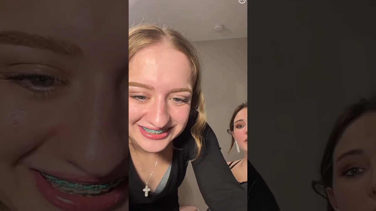 ROUTINES 💝💖 2 young sexy open bra