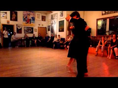 Dominic Bridge y Maria Elena Ybarra - Lafayette Grill, New York 1/2