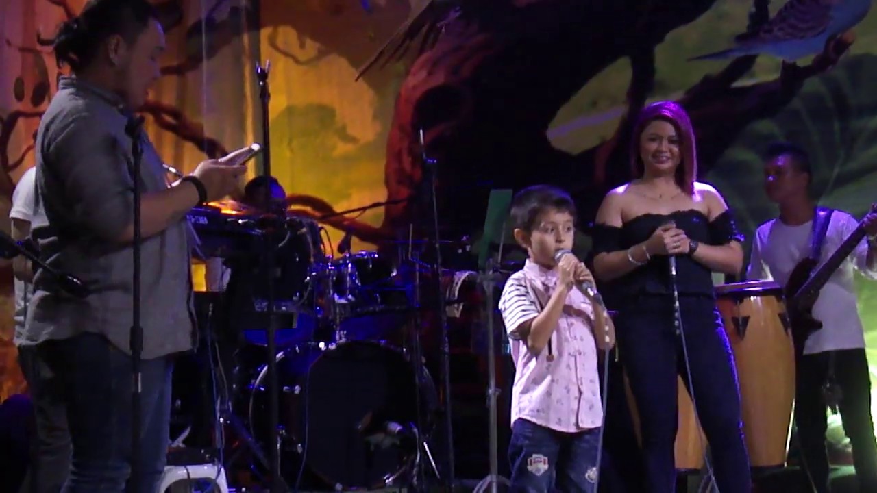 Levi Carson LEVI CARSON + PROJECT NOAH BAND Open Arms SLABADU CEBU PHILIPPINES 2019 ...