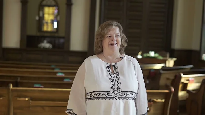 Andrea McDougall: Ottawa South Wedding Officiant