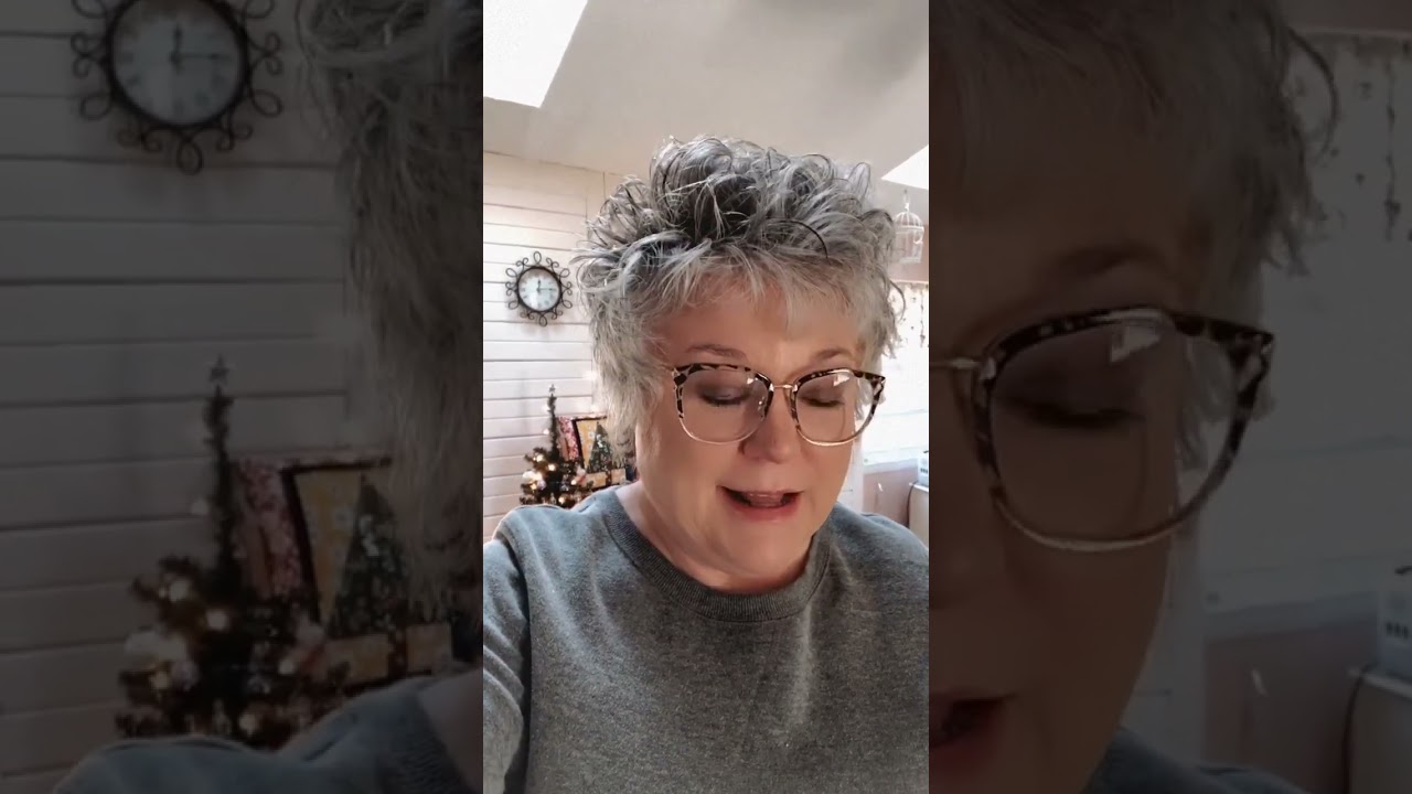 🧵 ВСТРЕЧАЙТЕ МОЙ ШВЕЙНЫЙ СТОЛ ИКЕА. Полный видеотур доступен! Ищите Norden на главной странице мо...