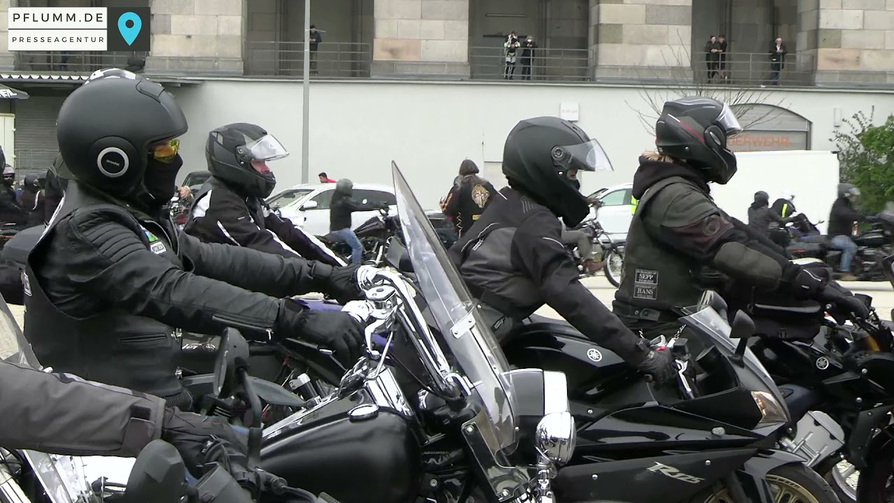 Ride Free 2021 Demo in Nürnberg  - Ende der Veranstaltung und Ausfahrt vom Volksfestplatz