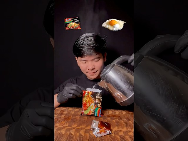 Cooking Noodles 🇮🇩 from Bag Pack – Fast & Delicious #mukbang #asmr #indonesia