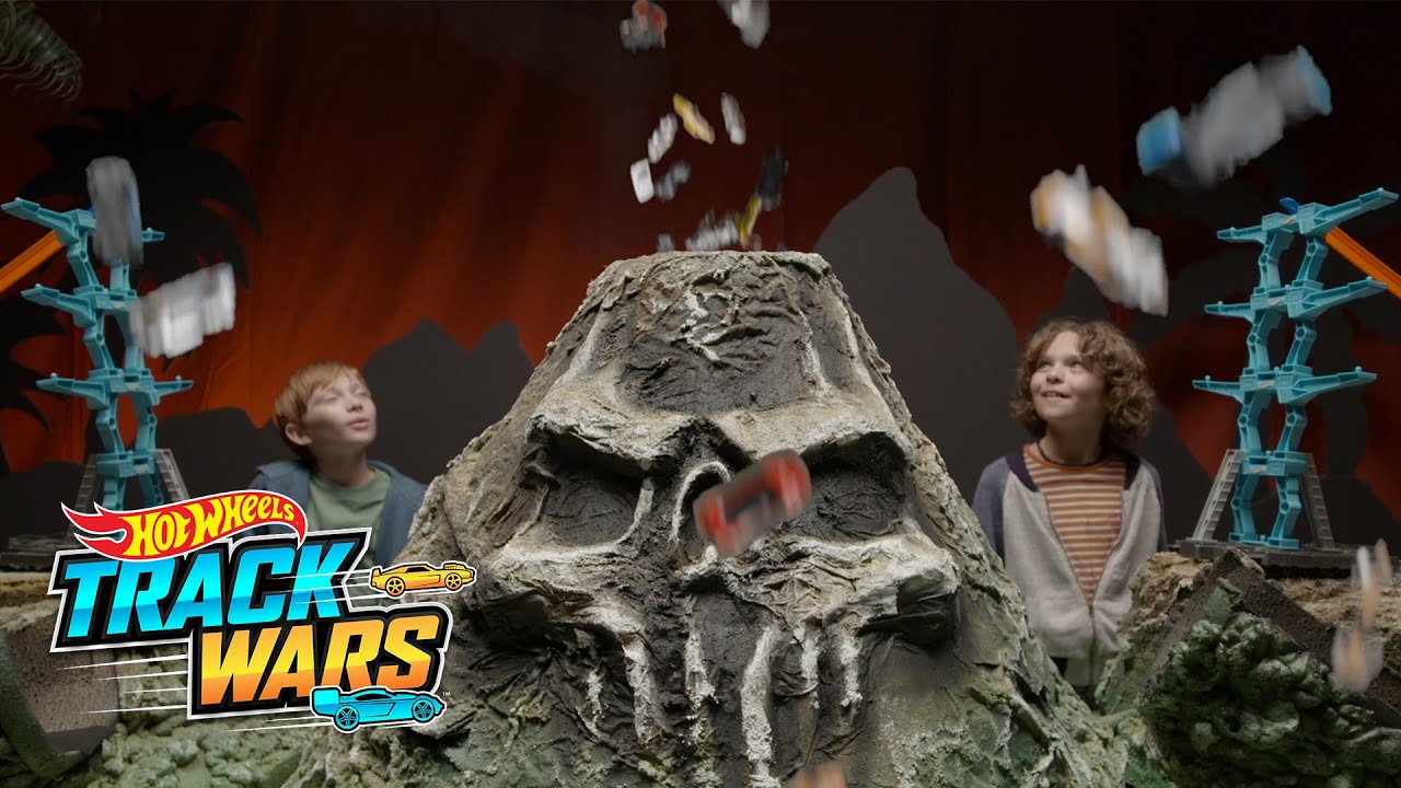 hot wheels track wars