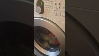 Wasmachine Maakt Luid Ratelend Geluid Bij Centrifugeren. - Youtube