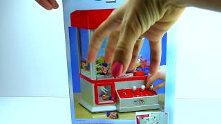 Достаем киндер сюрпризы обзор новои игрушки увлекательныи аппарат Kinder surprises