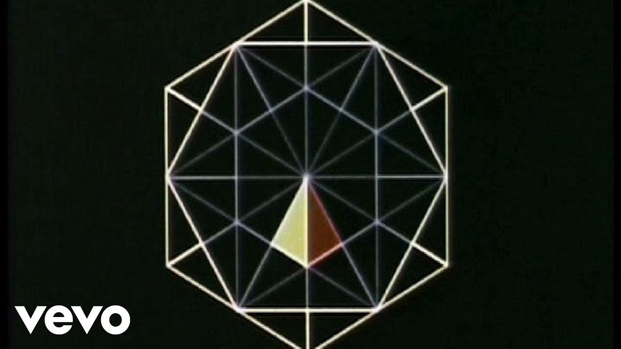 Mira The Go! Team - Super Triangle en YouTube