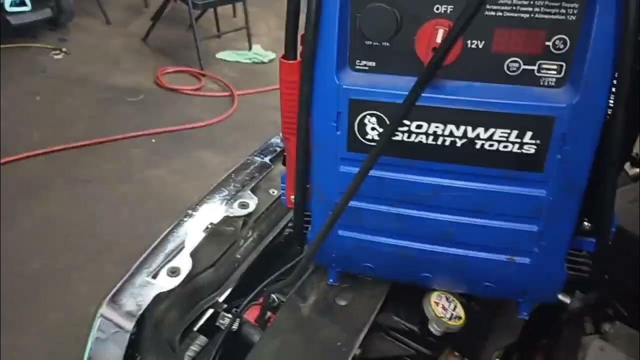 how to use a battery jump box YouTube